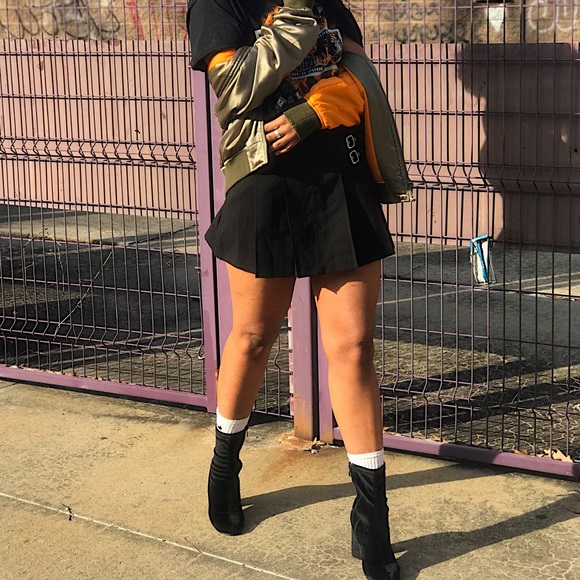 ASOS Pleaded circle skirt. - Picture 1 of 6